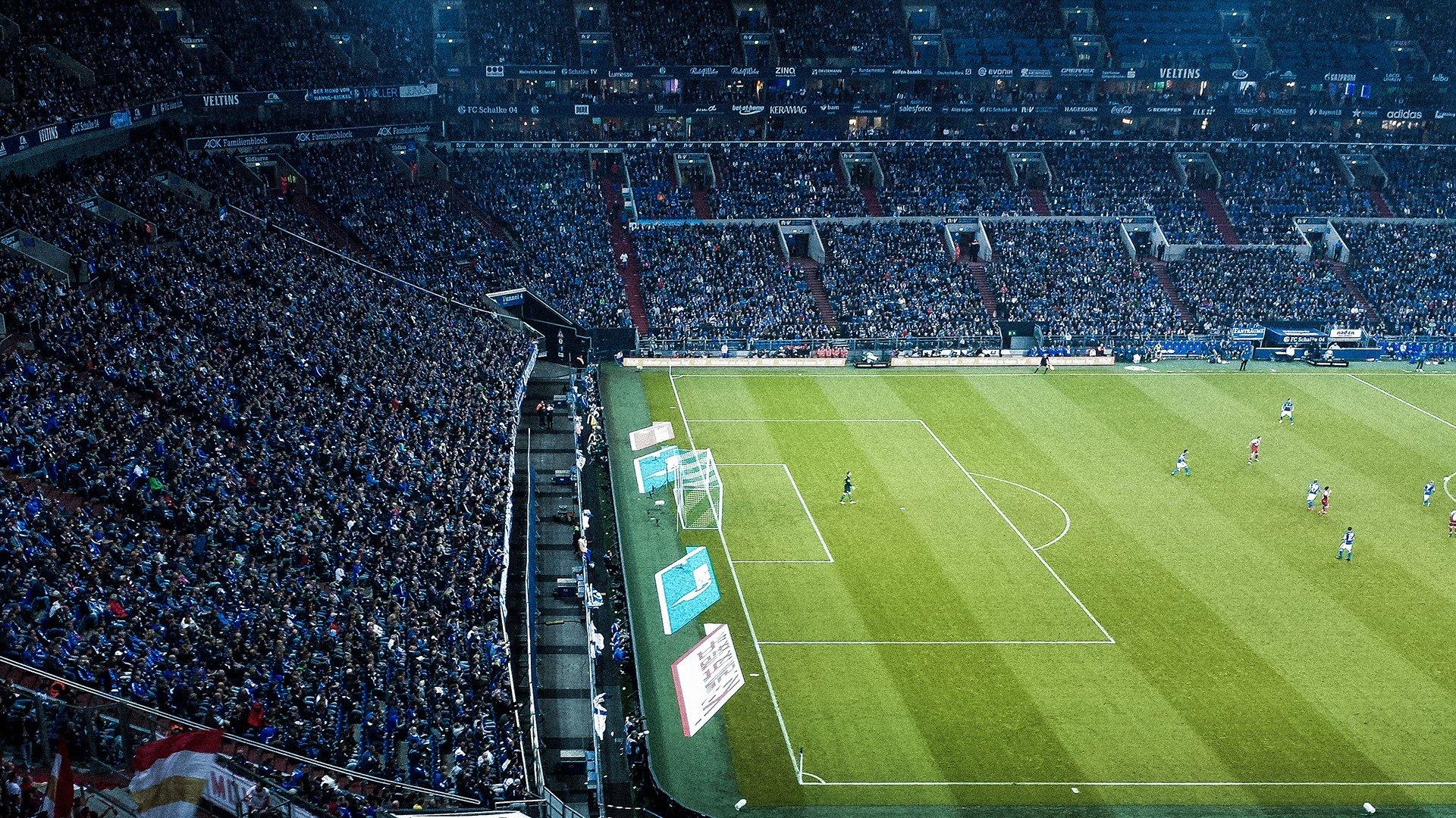 内马尔转战沙特联赛，职业选择与足球新秩序的争议风暴